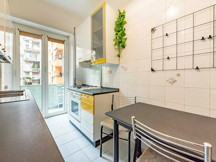 Immagine 10 di Appartamento in affitto  in Via Attilio Hortis a Roma