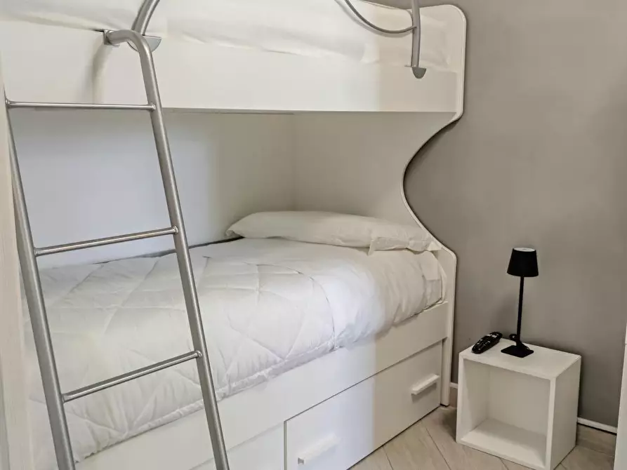 Immagine 9 di Appartamento in affitto  in Via Gioacchino Loreti a Roma