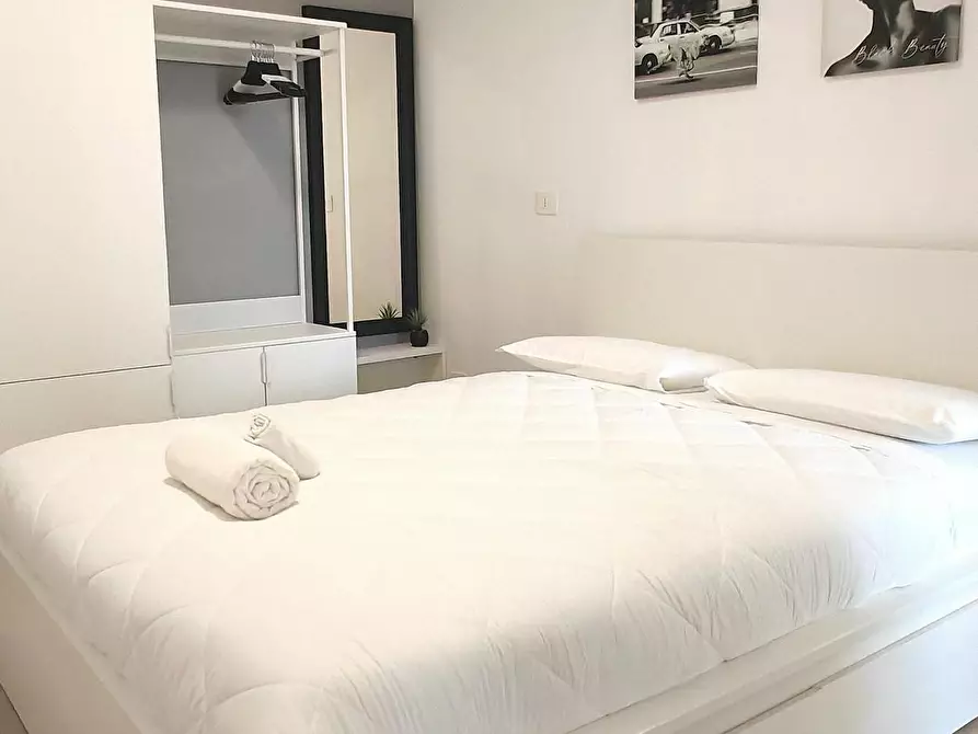 Immagine 5 di Appartamento in affitto  in Via Gioacchino Loreti a Roma