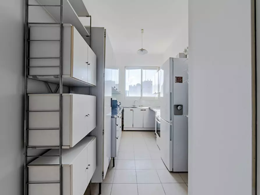 Immagine 9 di Appartamento in affitto  in Rue d'Auteuil a Paris 16