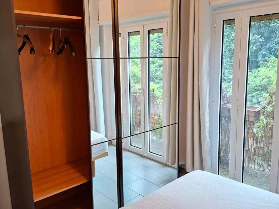 Immagine 2 di Appartamento in affitto  in Via Giacomo Bresadola a Roma