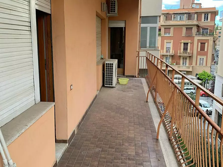 Immagine 7 di Camera in affitto  in Via Ogliastra a Roma