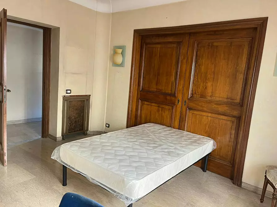 Immagine 1 di Camera in affitto  in Via Ogliastra a Roma