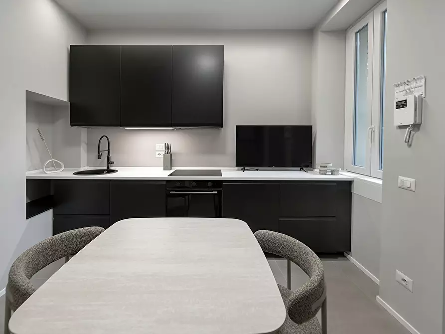 Immagine 5 di Appartamento in affitto  in Via Carlo Farini a Milano