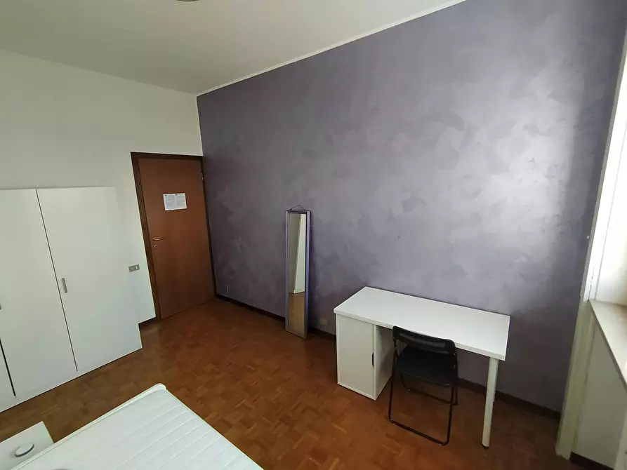 Immagine 10 di Camera in affitto  in Via Marco Polo a Corsico