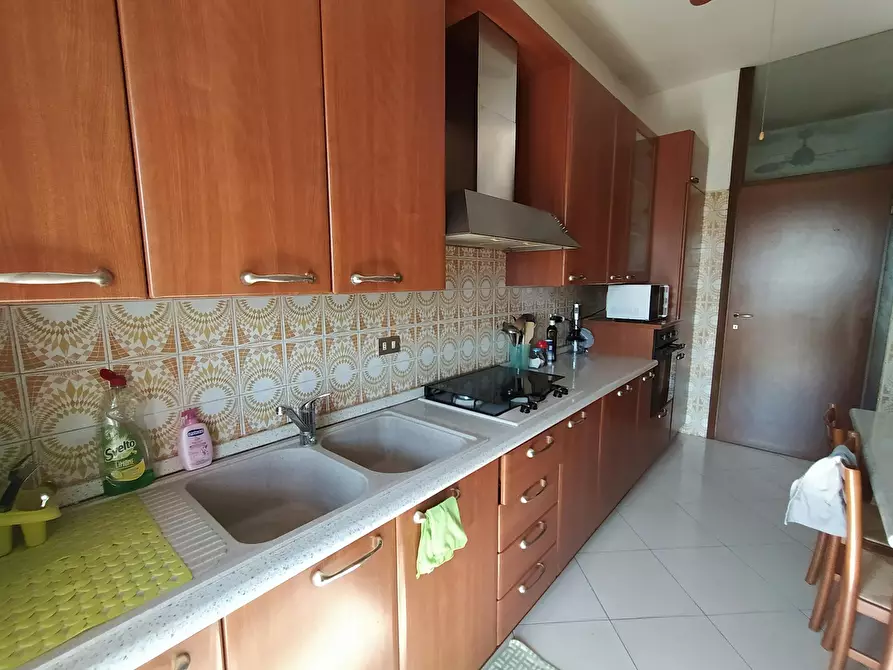 Immagine 3 di Camera in affitto  in Via Marco Polo a Corsico