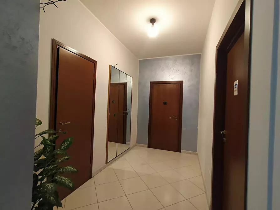 Immagine 9 di Camera in affitto  in Via Marco Polo a Corsico