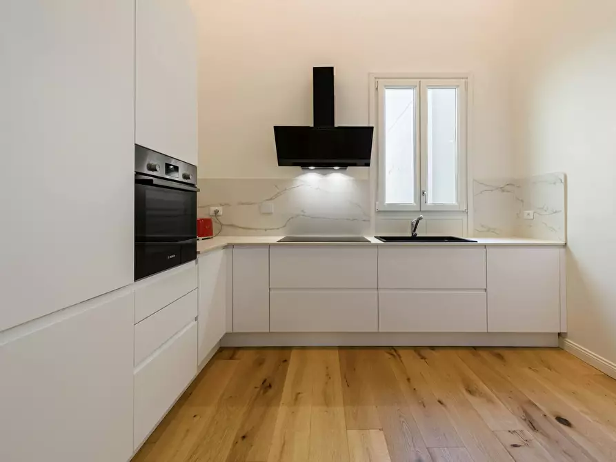 Immagine 6 di Appartamento in affitto  in Via Orcagna a Firenze