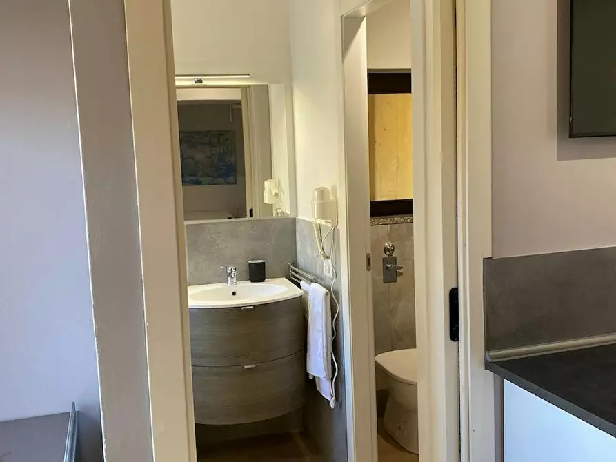 Immagine 10 di Appartamento in affitto  in Via Giacomo Matteotti a Rho