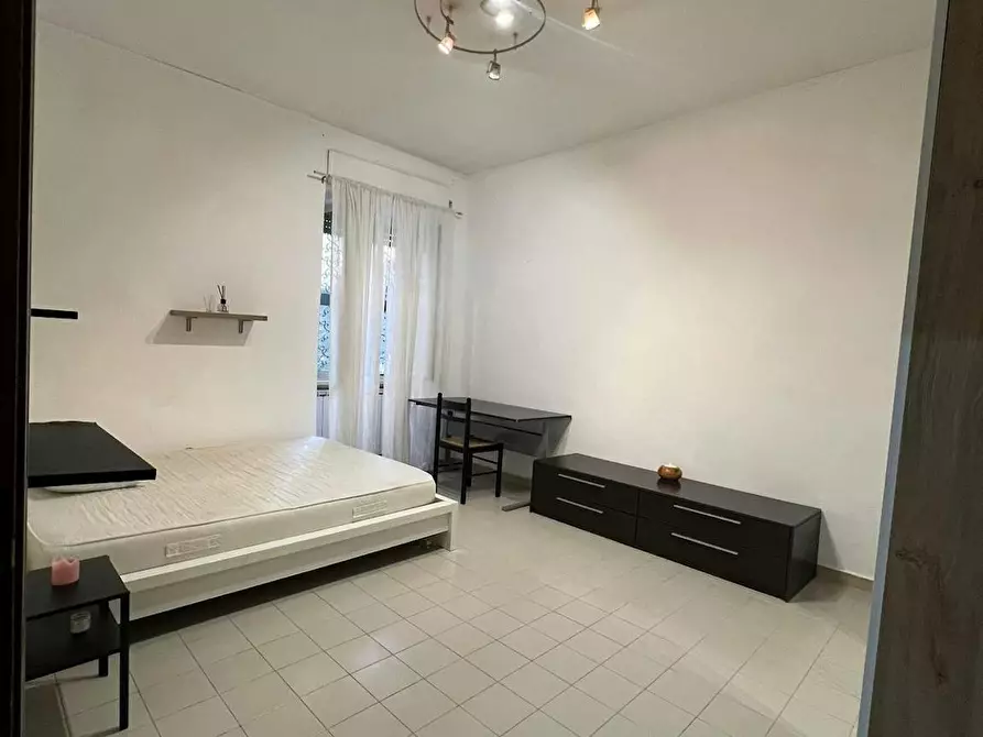 Immagine 5 di Appartamento in affitto  in Via delle Robinie a Roma