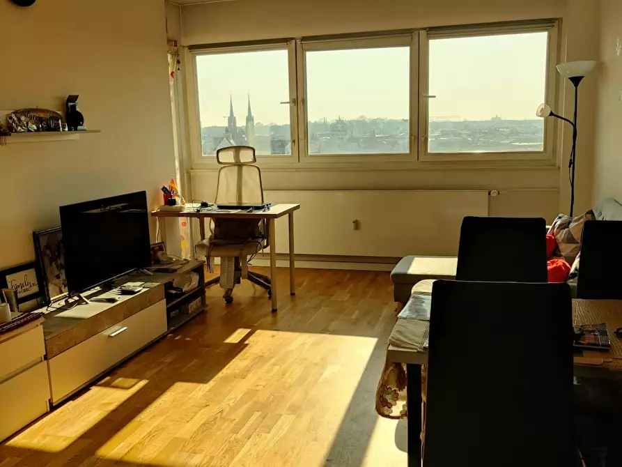 Immagine 1 di Appartamento in affitto  in Hallesches Ufer a Berlin Kreuzberg