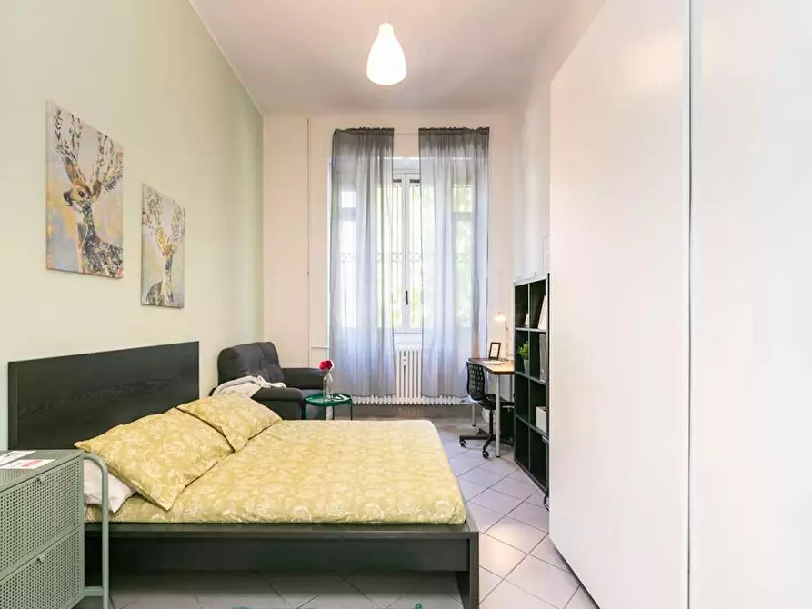 Immagine 4 di Camera in affitto  in Via Lipari a Milano