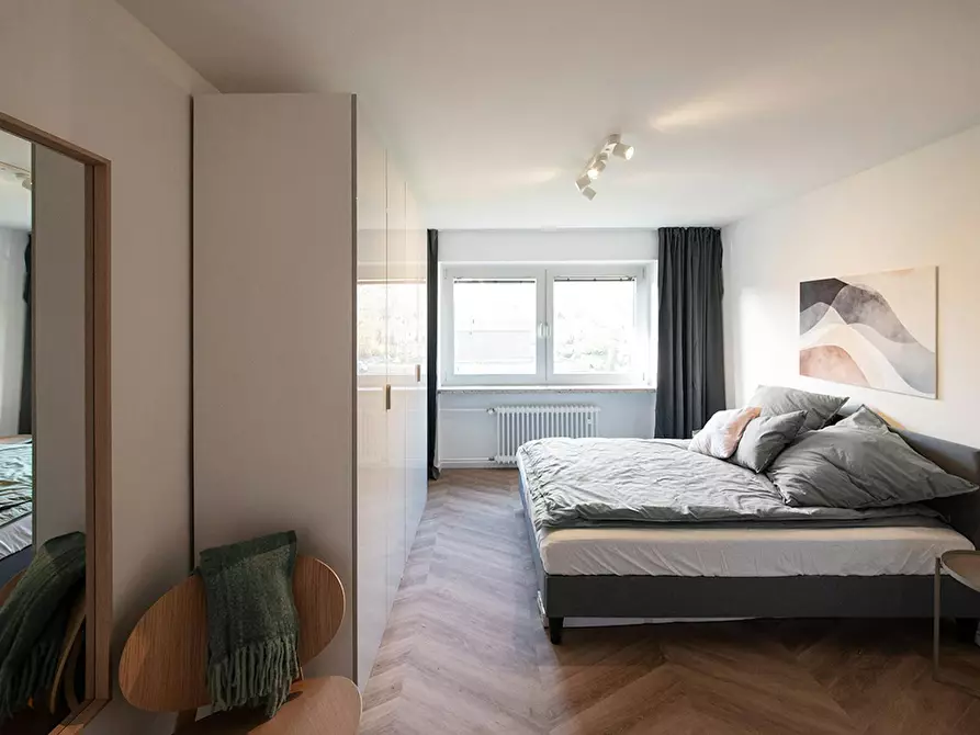Immagine 7 di Appartamento in affitto  in Oberkasseler Straße a Düsseldorf