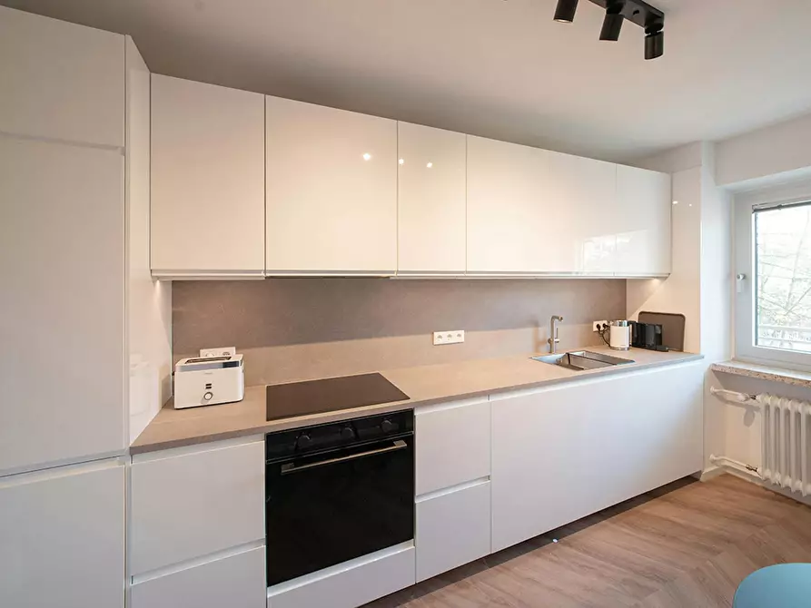 Immagine 10 di Appartamento in affitto  in Oberkasseler Straße a Düsseldorf