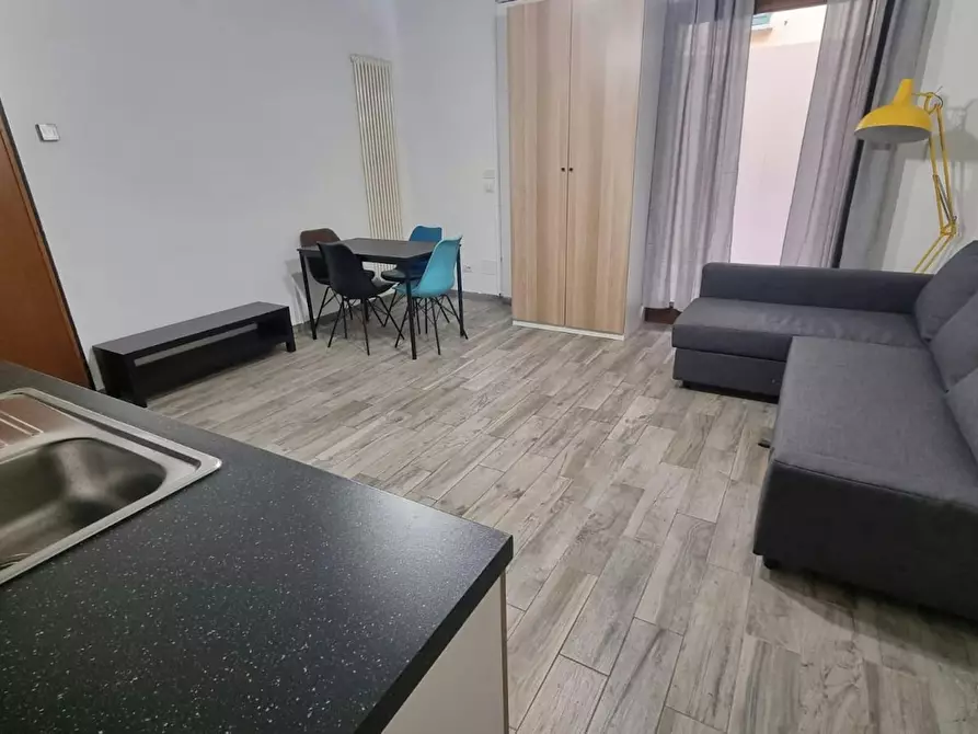 Immagine 4 di Appartamento in affitto  in Via dell'Unione a Bologna