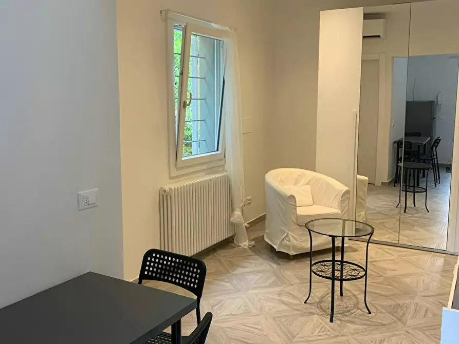 Immagine 9 di Appartamento in affitto  in Via Saragozza a Bologna