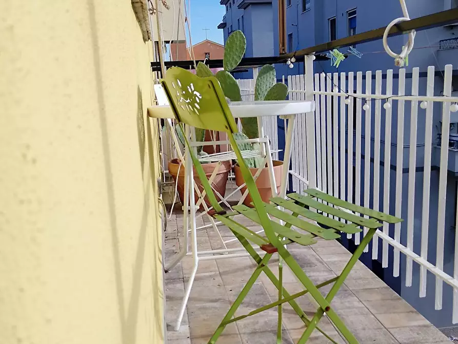 Immagine 8 di Appartamento in affitto  in Via dei Fiori a Roma