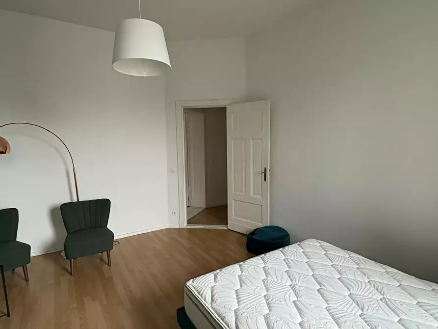 Immagine 3 di Camera in affitto  in Ringbahnstraße a Berlin
