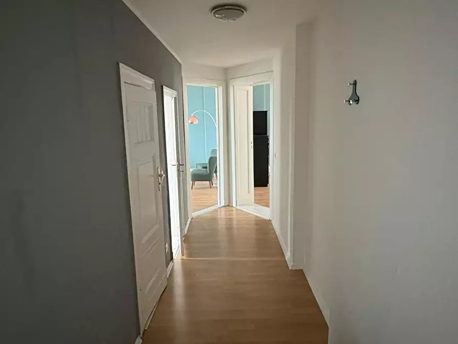 Immagine 7 di Camera in affitto  in Ringbahnstraße a Berlin