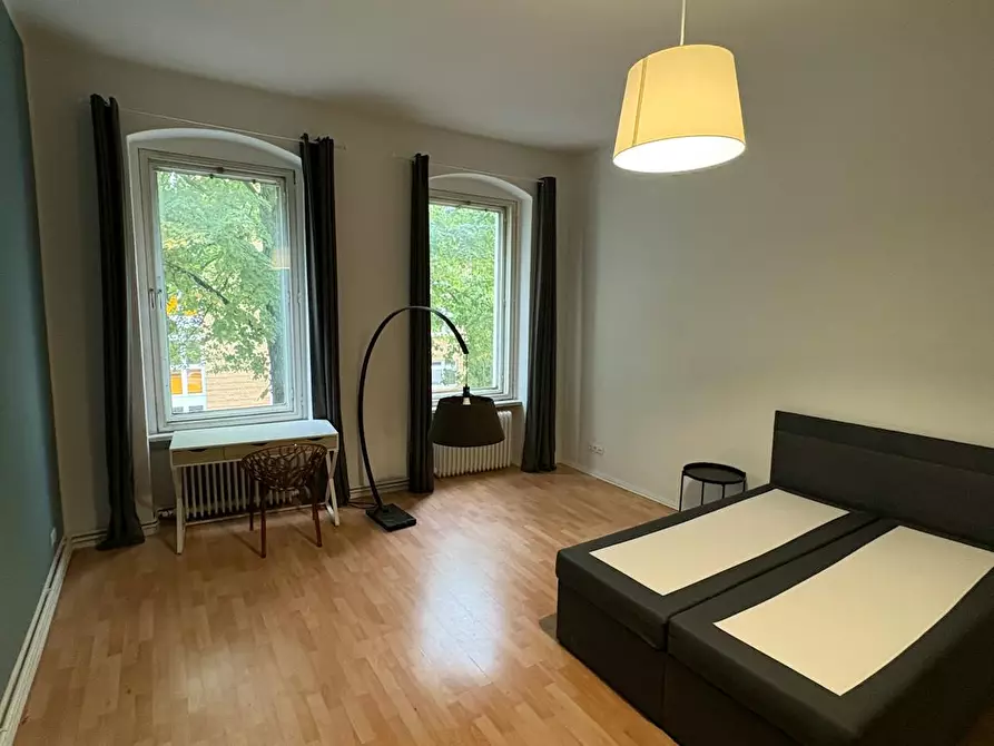 Immagine 2 di Camera in affitto  in Ringbahnstraße a Berlin