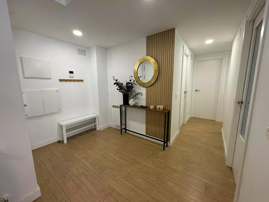Immagine 8 di Appartamento in affitto  in Calle de Mario Moreno Cantinflas a Madrid