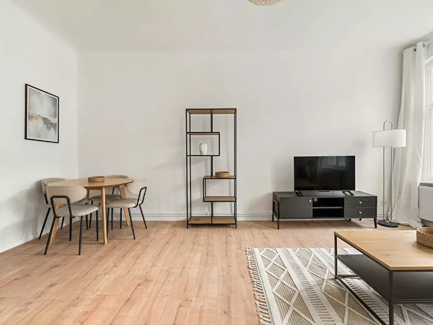 Immagine 4 di Appartamento in affitto  in Streustraße a Berlin