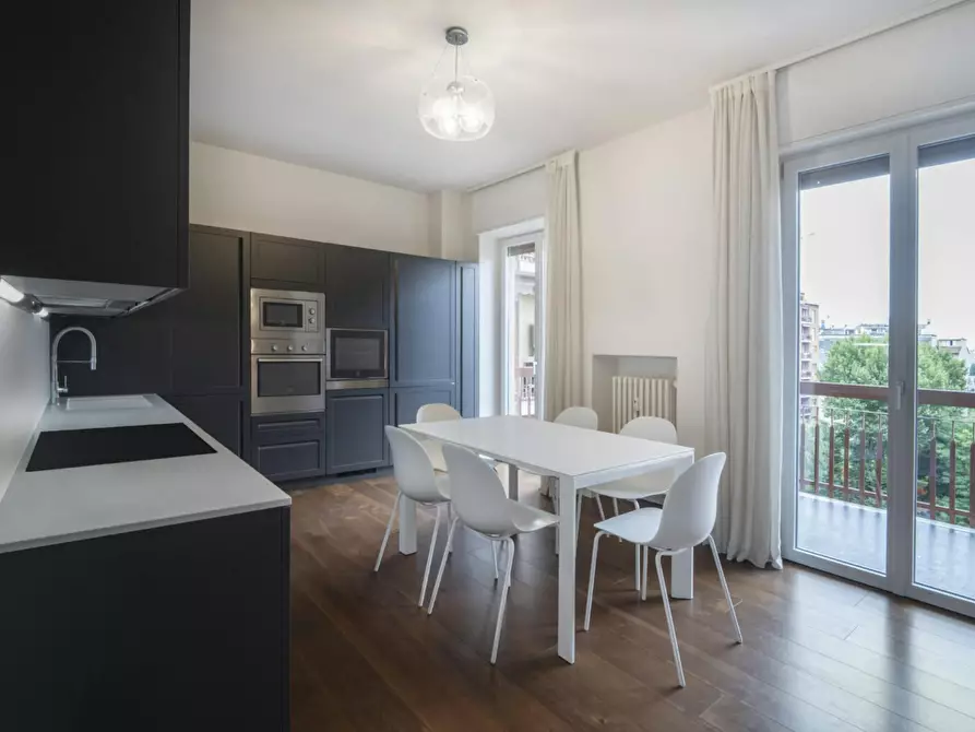 Immagine 6 di Appartamento in affitto  in Corso Sempione a Milano