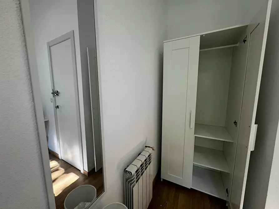 Immagine 4 di Camera in affitto  in Calle de Trafalgar a Madrid