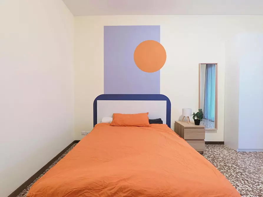 Immagine 2 di Camera in affitto  in Largo Tel Aviv a Milano