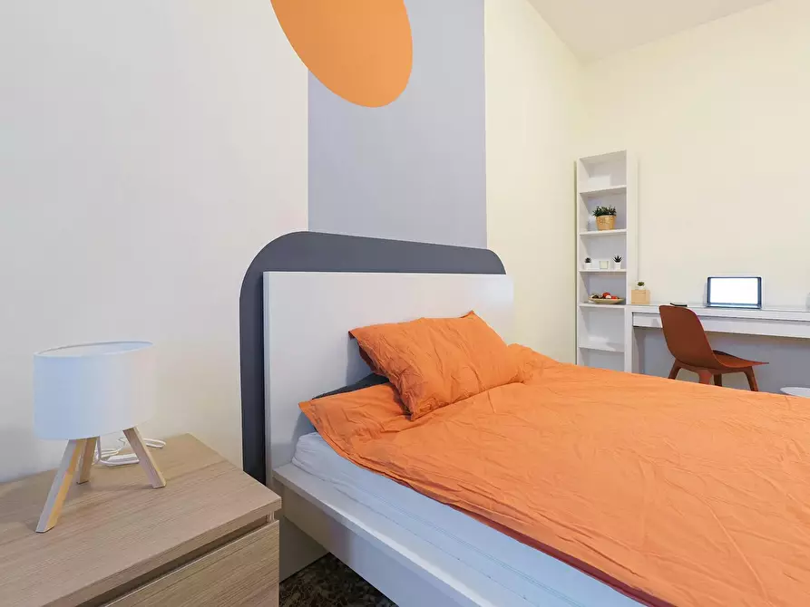 Immagine 5 di Camera in affitto  in Largo Tel Aviv a Milano