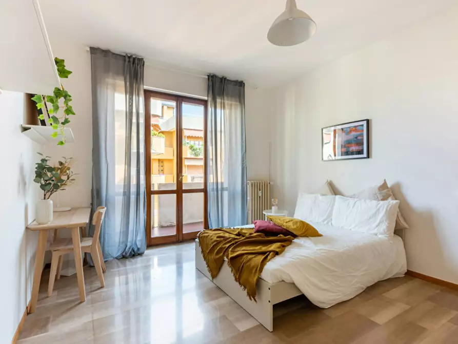 Immagine 2 di Camera in affitto  in Via Privata Mauro Rota a Milano