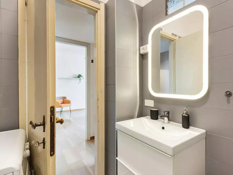 Immagine 6 di Camera in affitto  in Via Privata Mauro Rota a Milano