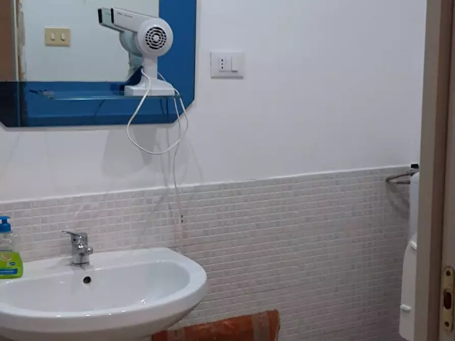 Immagine 5 di Camera in affitto  in Via Agostino Gallo a Palermo