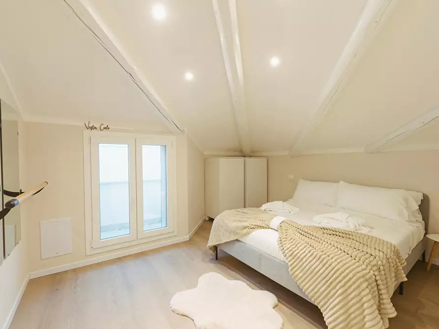 Immagine 7 di Appartamento in affitto  in Corso Vittorio Emanuele II a Pescara