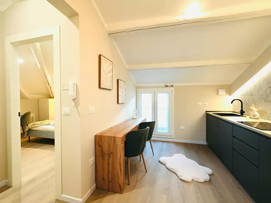 Immagine 5 di Appartamento in affitto  in Corso Vittorio Emanuele II a Pescara