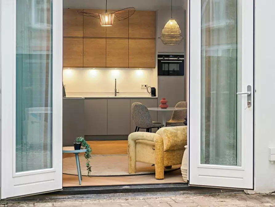 Immagine 3 di Appartamento in affitto  in Laan van Meerdervoort a 's-Gravenhage