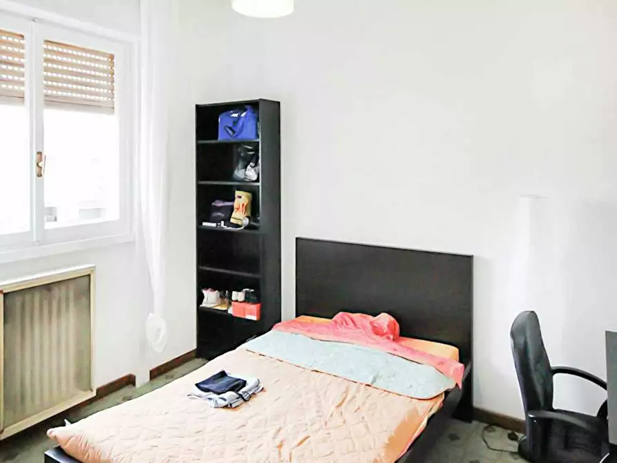 Immagine 2 di Camera in affitto  in Via Savona a Milano