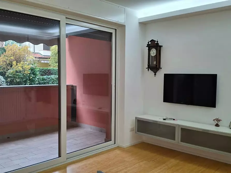 Immagine 9 di Appartamento in affitto  in Via John Fitzgerald Kennedy a Caronno Pertusella