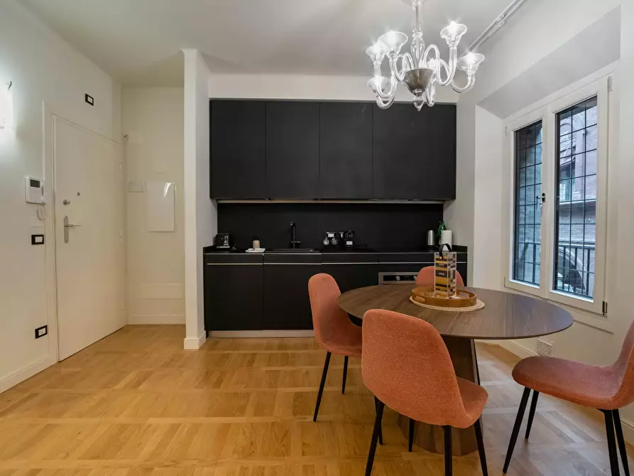 Immagine 6 di Appartamento in affitto  in Via Marchesana a Bologna