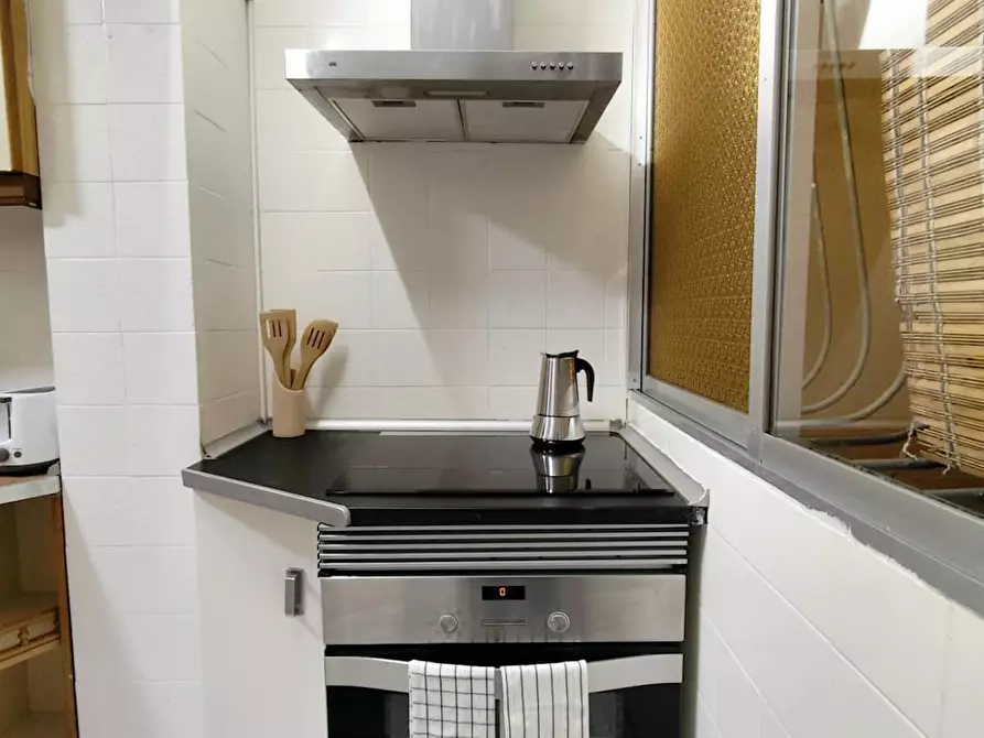 Immagine 8 di Casa indipendente in affitto  in Calle de San Claudio a Madrid