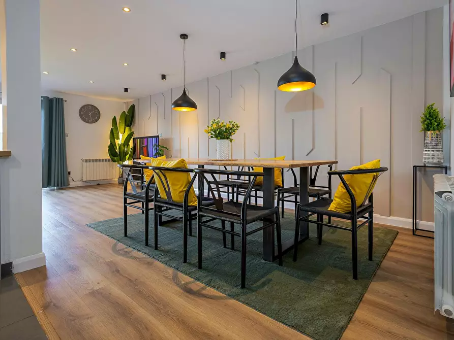 Immagine 1 di Casa indipendente in affitto  in Green Lane a 