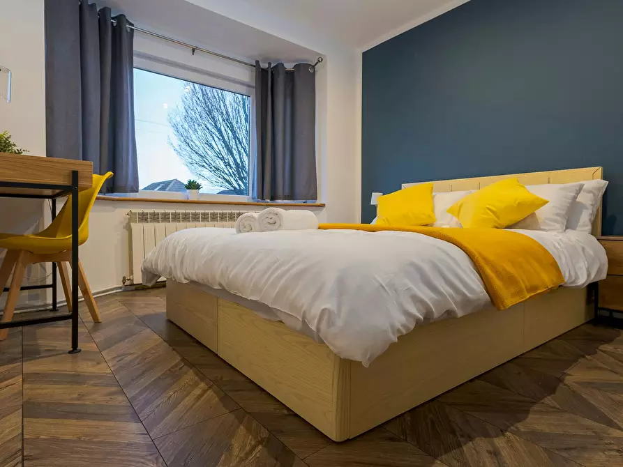 Immagine 10 di Casa indipendente in affitto  in Green Lane a 