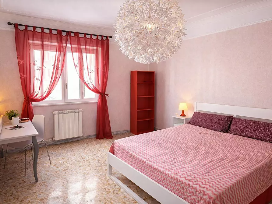 Immagine 9 di Camera in affitto  in Via Antonio Raimondi a Roma