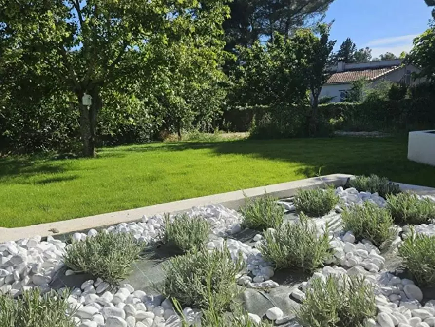 Immagine 3 di Casa indipendente in affitto  in Avenue des Bastides a Pourrières
