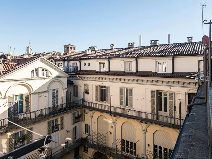 Immagine 9 di Appartamento in affitto  in Via della Consolata a Torino