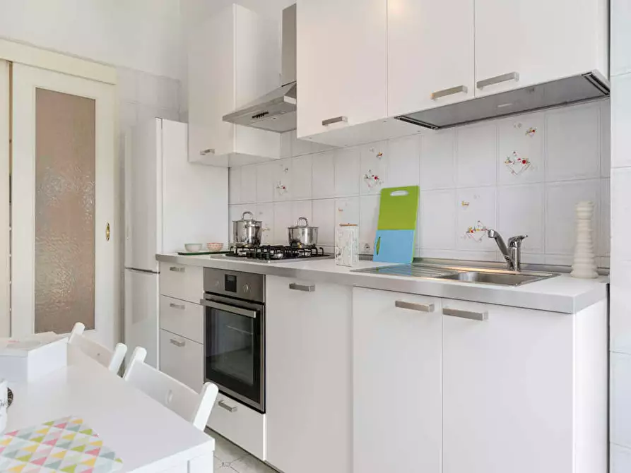 Immagine 9 di Camera in affitto  in Via Ginestre a Buccinasco