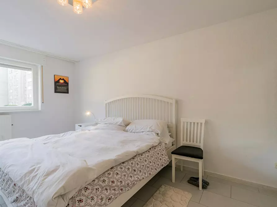 Immagine 10 di Appartamento in affitto  in Angerburger Allee a Berlin
