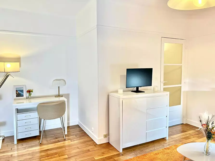 Immagine 4 di Appartamento in affitto  in Rue Arthur Auger a Montrouge