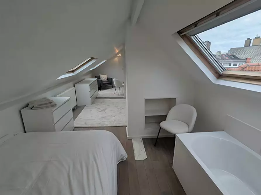 Immagine 8 di Appartamento in affitto  in Rue de la Victoire a Saint-Gilles