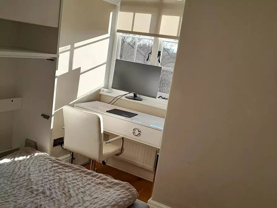 Immagine 2 di Appartamento in affitto  in Langbourne Avenue a Tottenham